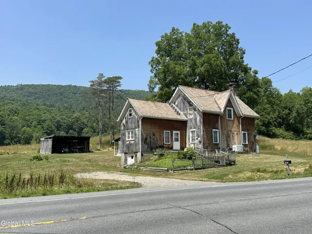 2075 Nys Route 9n, Ticonderoga, New York 12883