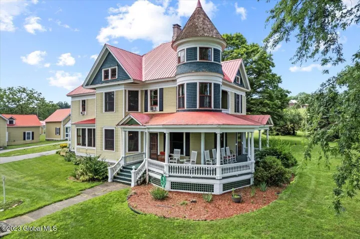 284 Edgemont Road, Moriah, Ny 12960
