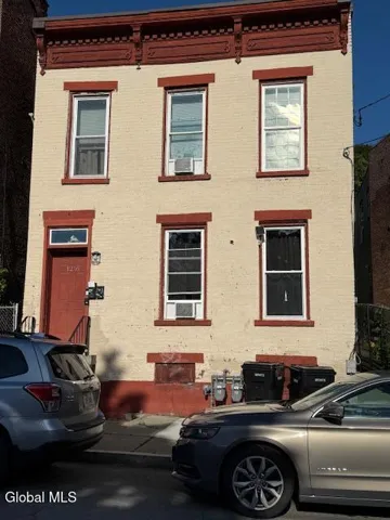 1216 5th Avenue, Troy, New York 12180