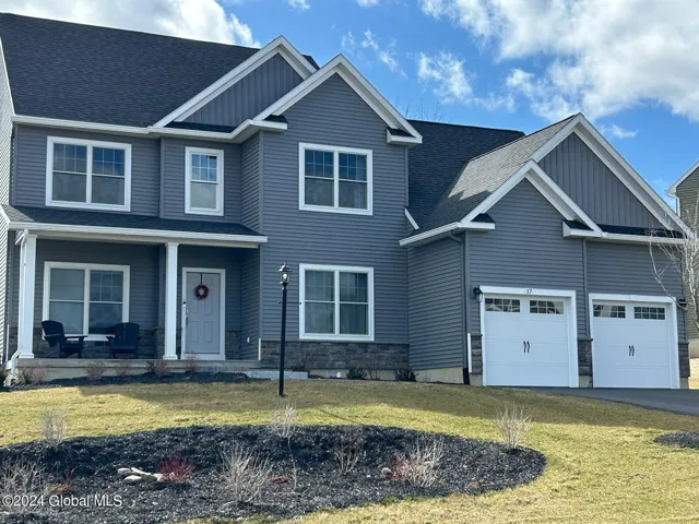 2 Jack Drive, Halfmoon, Ny 12118
