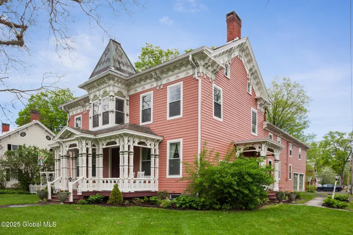 255 Main Street, Schoharie, New York 12157