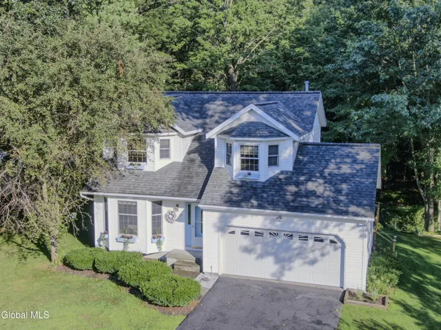 24 Fairmount Drive, Wilton, New York 12831