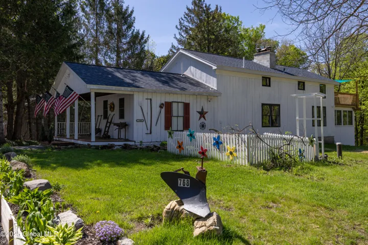768 Route 29, Milton, New York 12863