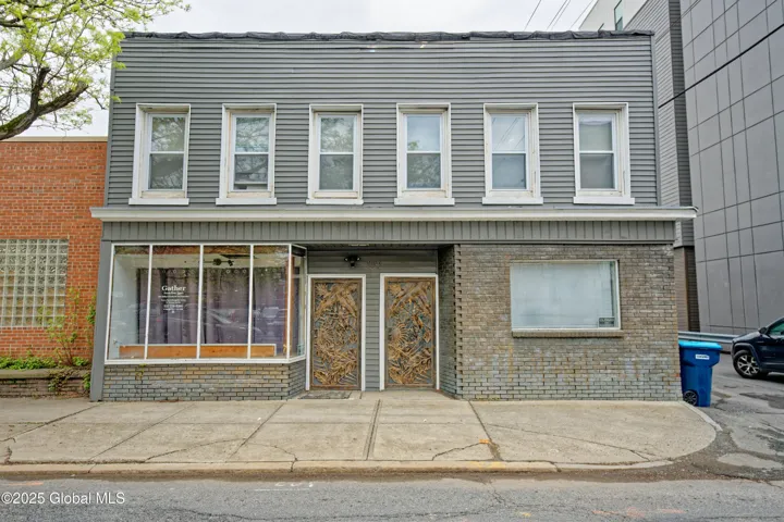 114 Congress Street, Troy, New York 12180