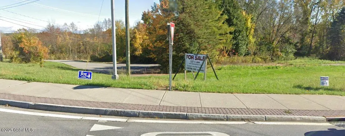 2257 Route 9, Mechanicville, New York 12118