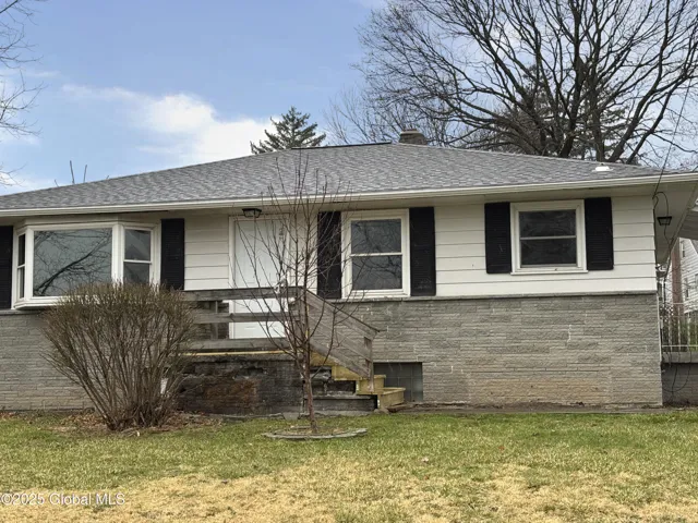 3 Schuyler Avenue, Ravena, New York 12143