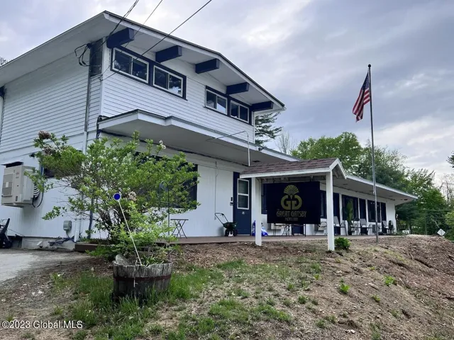 214 County Hwy 152, Northampton, New York 12134
