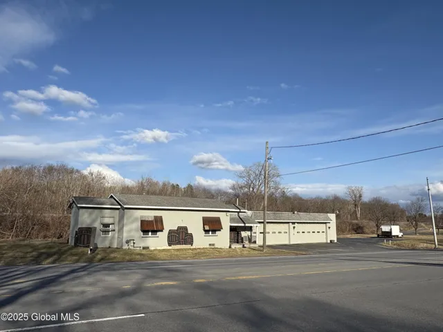 3304 Amsterdam Road, Schenectady, New York 12302