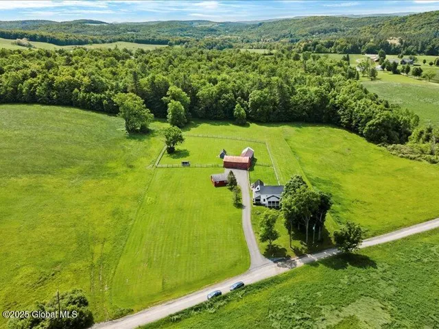 698 Nick Mush Road, Hoosick, New York 12028