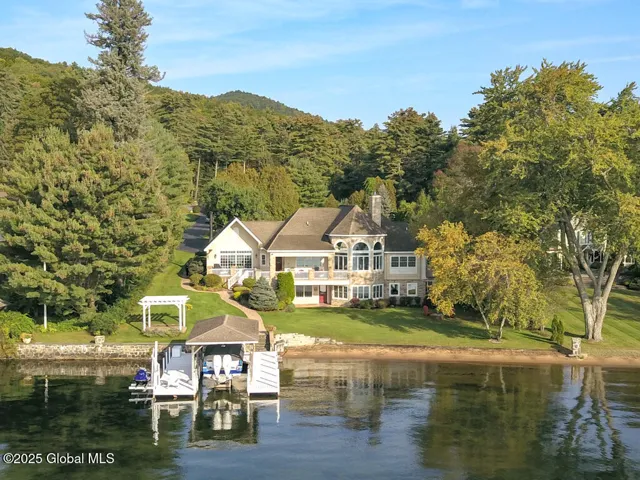4220 Lake Shore Drive, Bolton, New York 12814