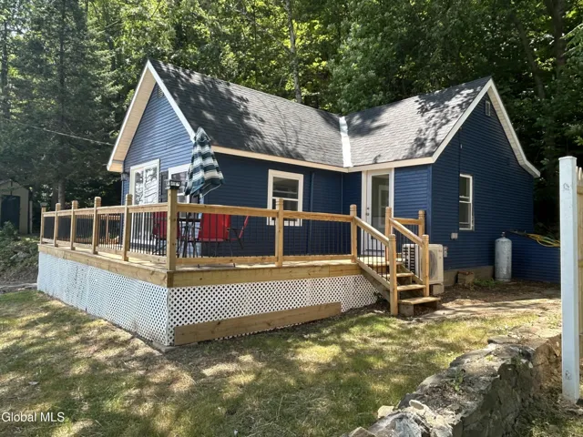 377 Nys Route 22, Ticonderoga, New York 12883