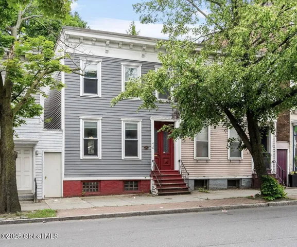 414 Madison Avenue, Albany, New York 12210
