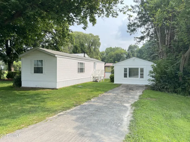 66 Plains Road, Jackson, New York 12816
