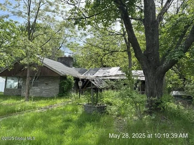 6 Sumter Avenue, Guilderland, New York 12203