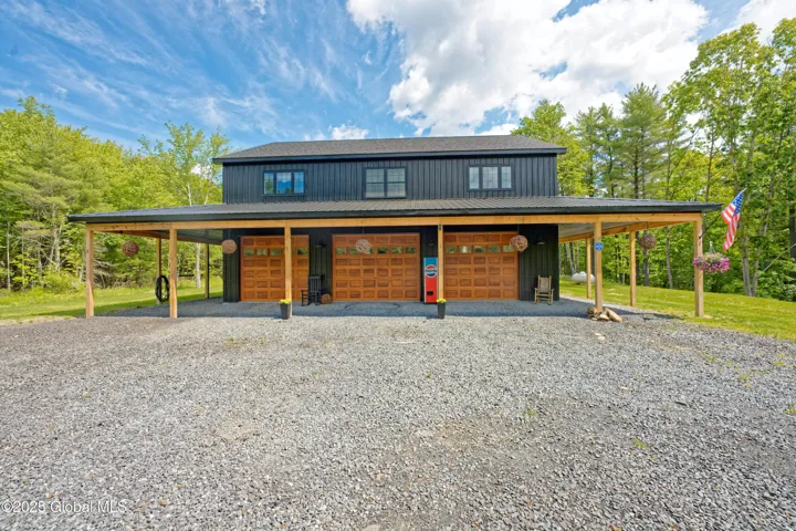17 Ringwald Road, Coeymans, New York 12046