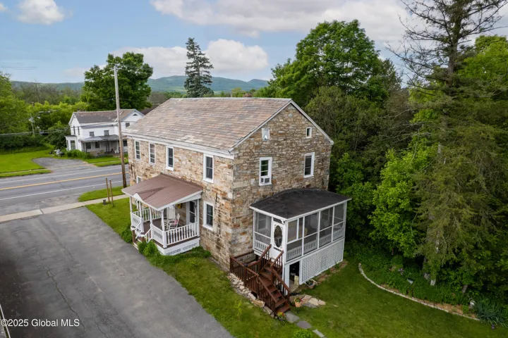 98 George Street, Fort Ann, New York 12827