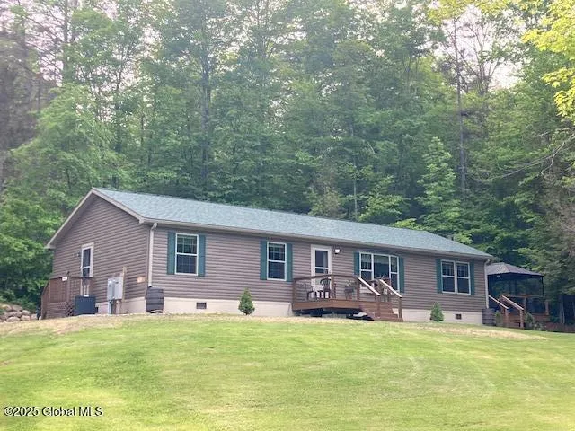 841 Battle Hill Road, Hague, New York 12836