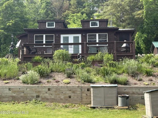 177 Mullen Bay Lane, Moriah, New York 12974