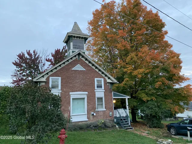 3 Meacham Street, Port Henry, New York 12974