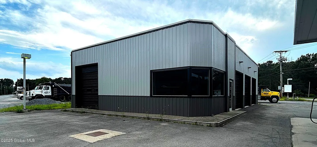 1074 Ny-196, Hudson Falls, New York 12839