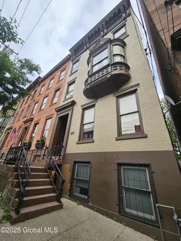 15 Ten Broeck Street, Albany, New York 12210