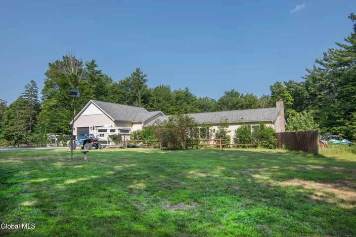 122 Plank Road, Greenfield, New York 12859