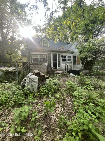 434 N Greenbush Road, North Greenbush, New York 12144