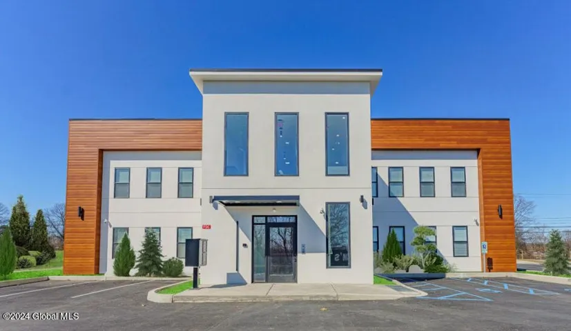 1133 New Loudon Road, Colonie, New York 12047