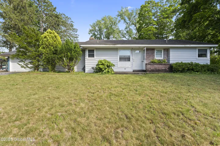 6262 Johnston Road, Albany, New York 12203