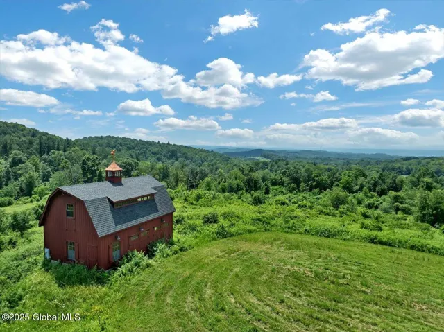 274 Bald Mountain Road, Brunswick, New York 12180
