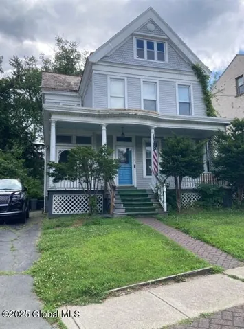 54 Brunswick Avenue, Troy, New York 12180