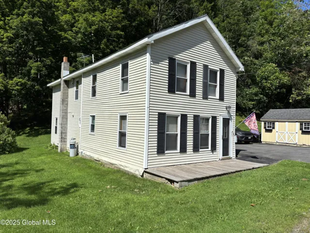 33 Dunham Hollow Road, Nassau, New York 12062