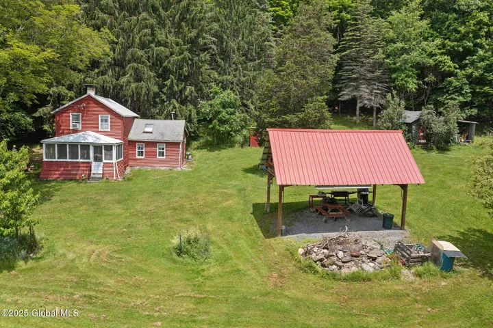 490 Ecker Hollow Road, Middleburgh, New York 12157