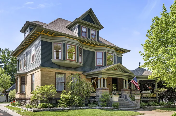 19 Marion Place, Saratoga Springs, New York 12866