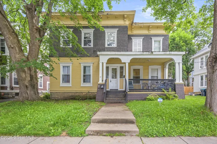 31 Cedar Street, Oneonta, New York 13820