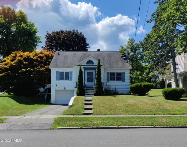 605 S Perry Street, Johnstown, New York 12095