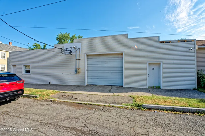 75 Jackson Avenue, Cohoes, New York 12047