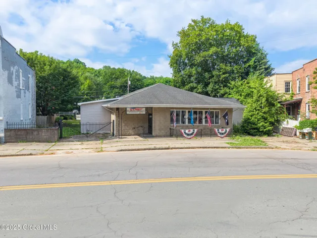 171 Hill Street, Troy, New York 12180
