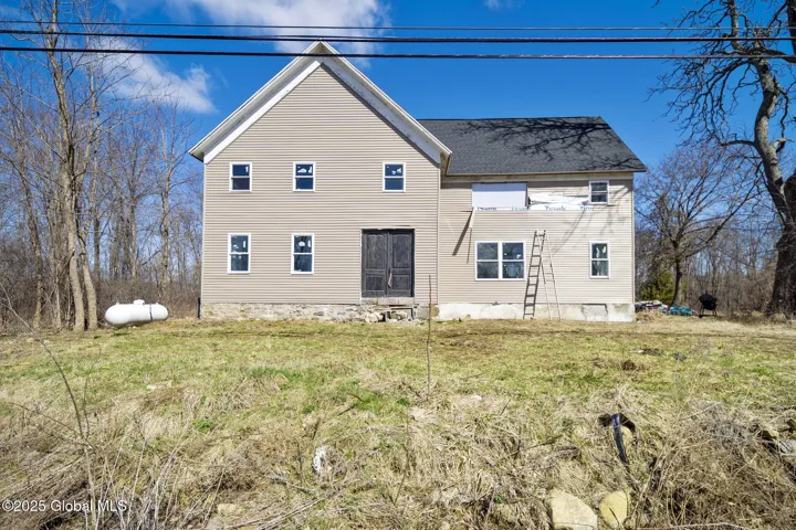 5 White Road, Milton, New York 12020