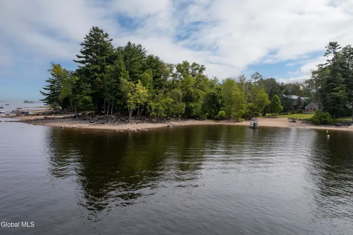 115 Shore Drive, Broadalbin, New York 12025