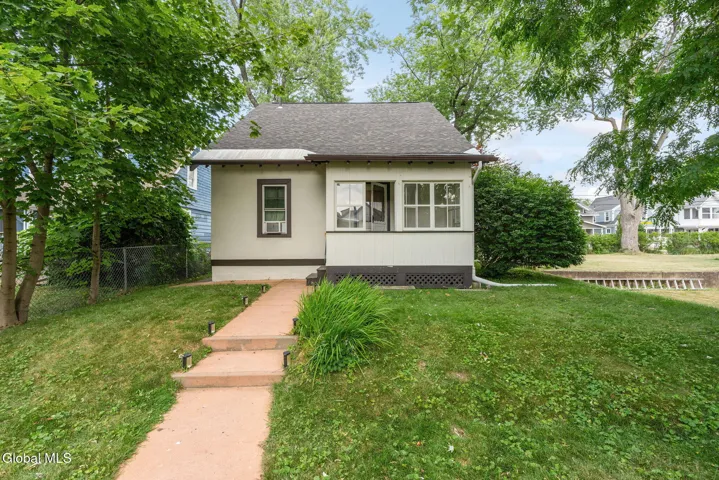 141 Bruce Street, Scotia, New York 12302
