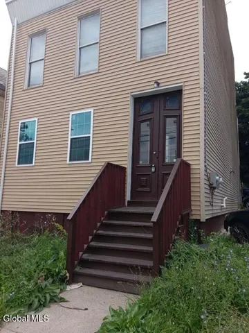 1150 Broadway, Albany, New York 12204
