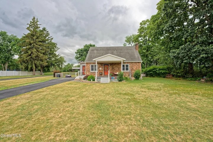 1037 Hudson Avenue, Stillwater, New York 12170