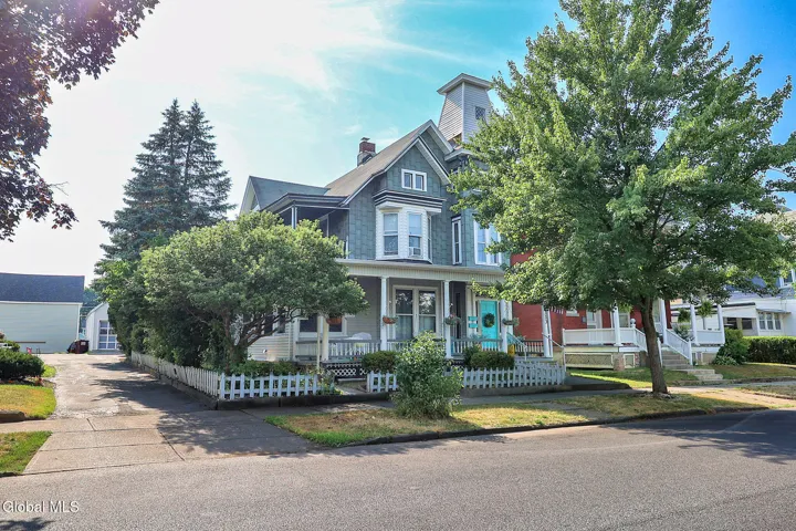 113 S 2nd Avenue, Mechanicville, New York 12118