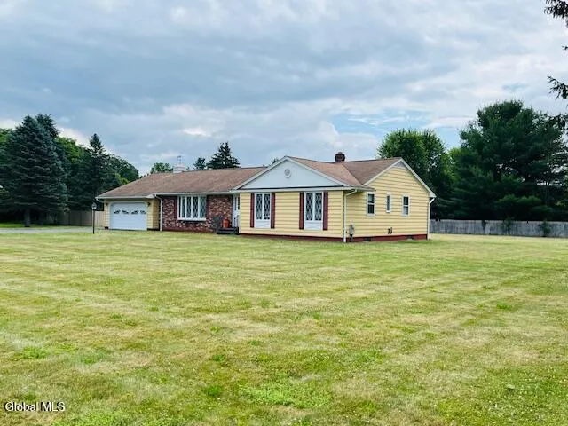 97 Broad Street, Kinderhook, New York 12106