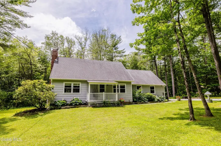230 Middle Road, Austerlitz, New York 12017