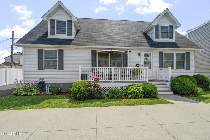 157 George Street, Green Island, New York 12183