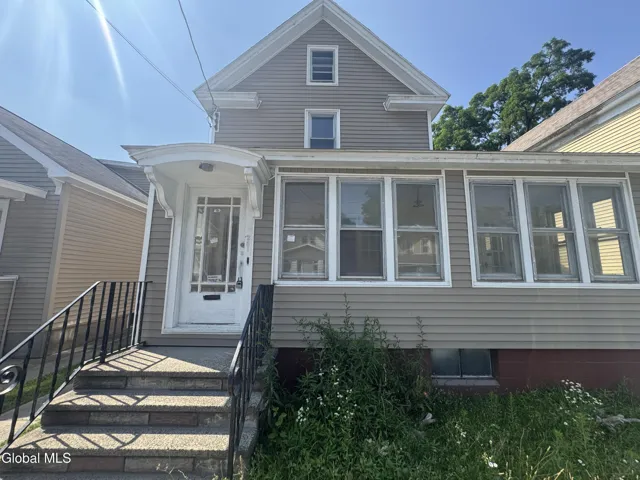 261 Altamont Avenue, Schenectady, New York 12304