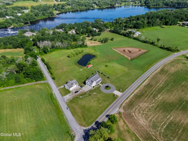 85 Harris Road, Northumberland, New York 12871