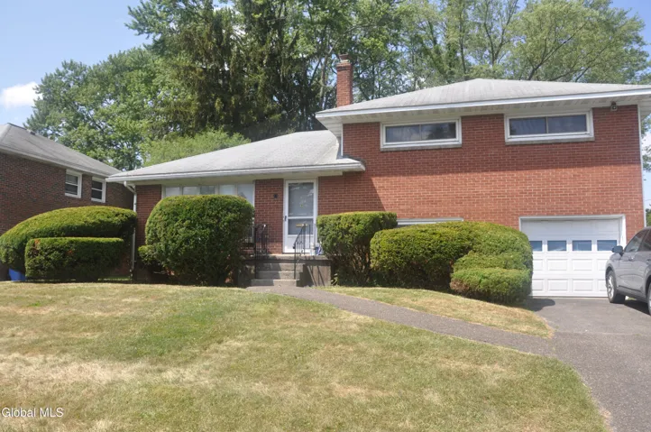 121 Ramsey Place, Albany, New York 12209